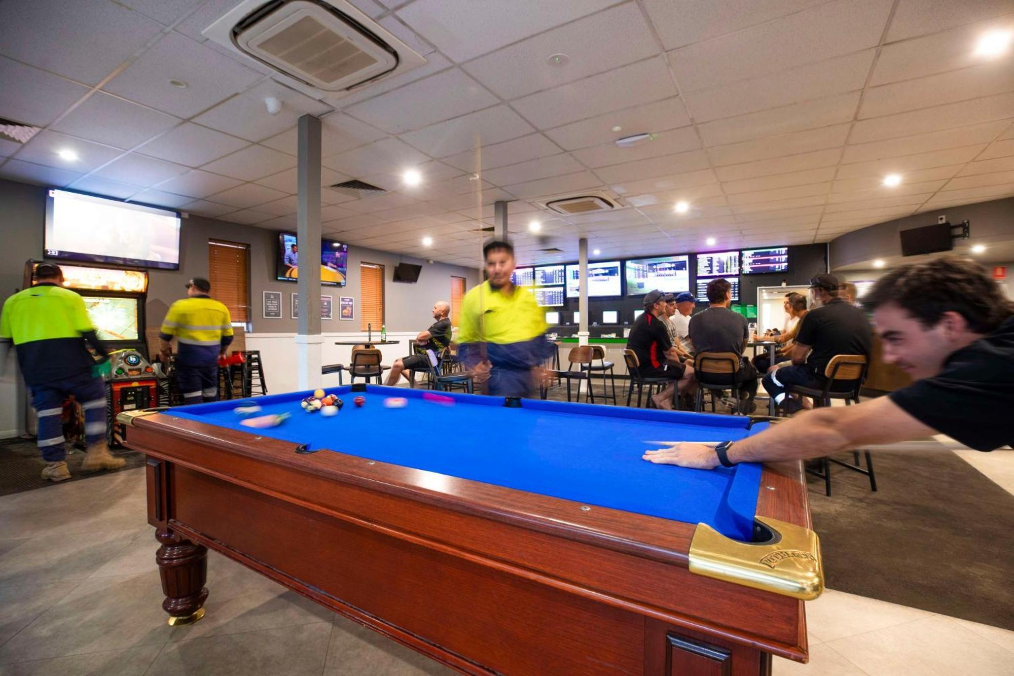 Nightcap At Roxby Downs Motel Buitenkant foto